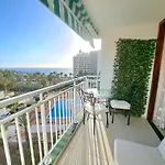 Great Ocean View, At 3 Min, One Bedroom アパート *
