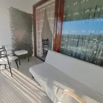 アパート Great Ocean View, At 3 Min, One Bedroom